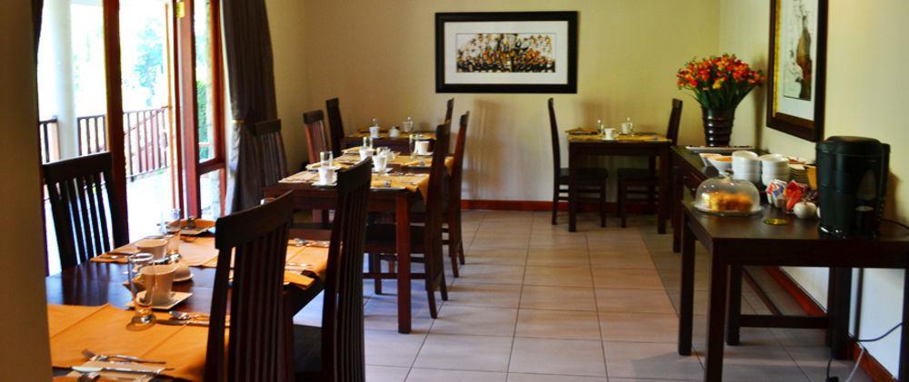 קלרנס Riverwalk Bed And Breakfast מראה חיצוני תמונה
